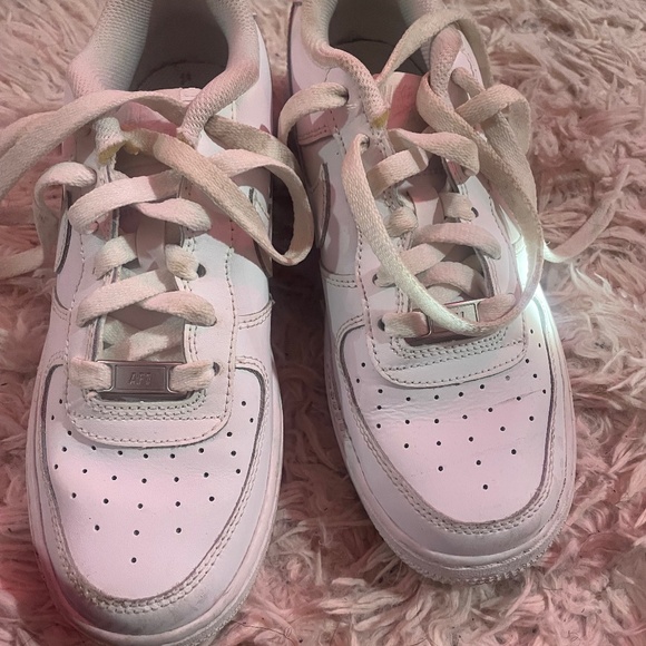 Air Force ones - Picture 1 of 1